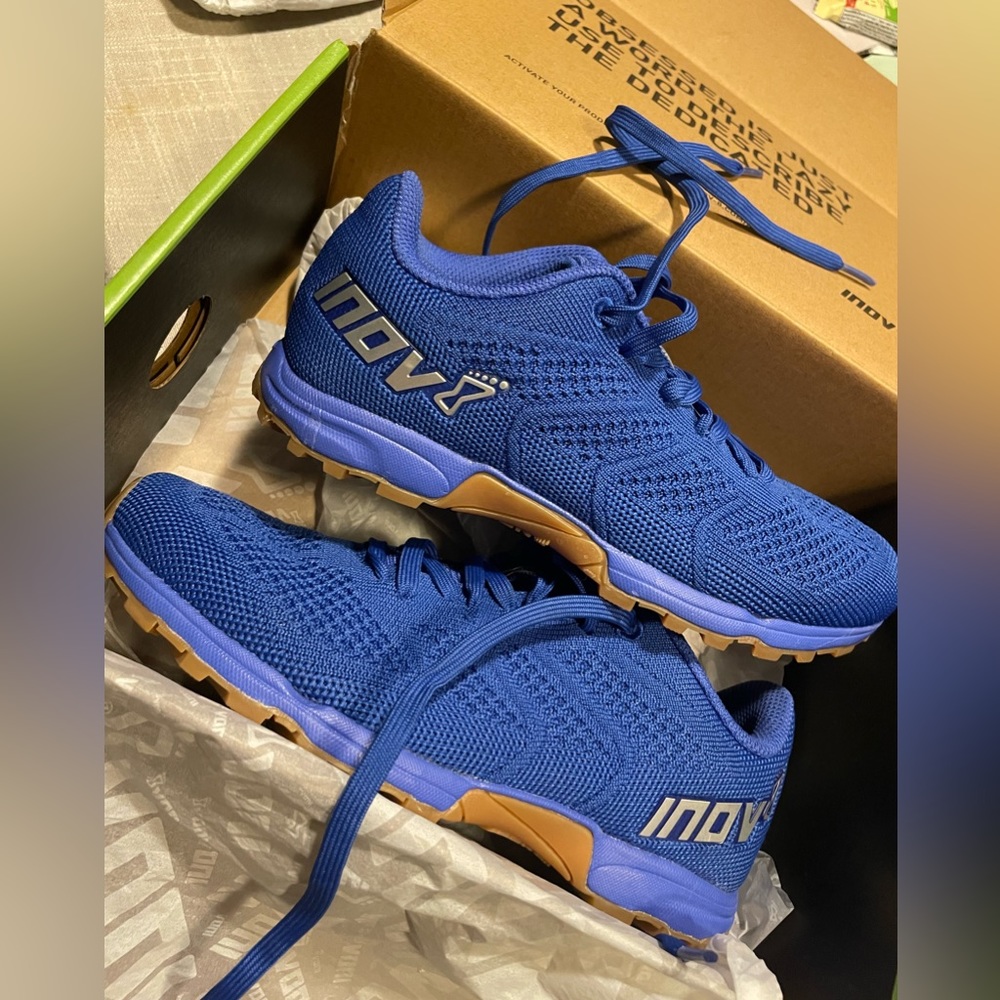 Like new INOV8 F-LITE 245 WOMEN'S
